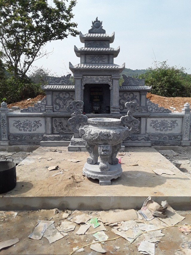 LĂNG MỘ ĐÁ - 041