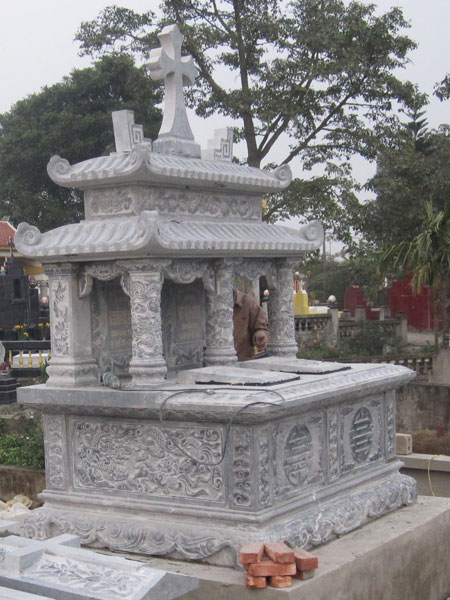 MỘ CÔNG GIÁO - 002